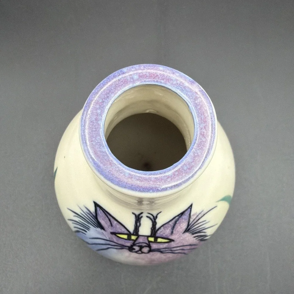 VTG Moonfire Pottery Signed Hand Painted Cat Bud Weed Vase Studio Art Delffs '96